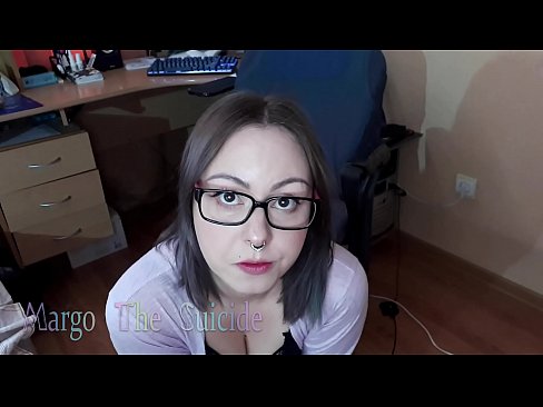 ❤️ Fata sexy cu ochelari suge adânc Dildo în fața camerei de filmat at us ro.nastypornpics-com.ru ❌