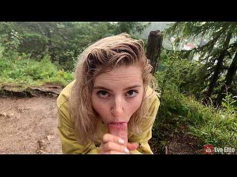 ❤️ Fata înghite spermă după o felație în public - Eva Elfi at us ro.nastypornpics-com.ru ❌