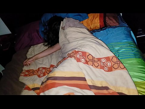 ❤️ Fiul vitreg care își ceartă tânăra mamă vitregă în timp ce ea doarme. at us ro.nastypornpics-com.ru ❌